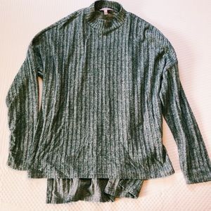 Oversized Turtle Neck Knit Top